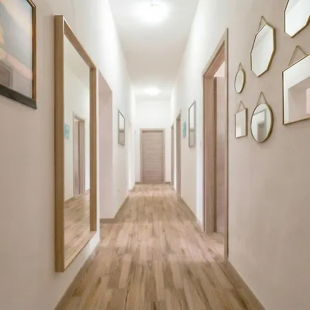 Attico Park Con Parcheggio In Centro Ad Apartmán *